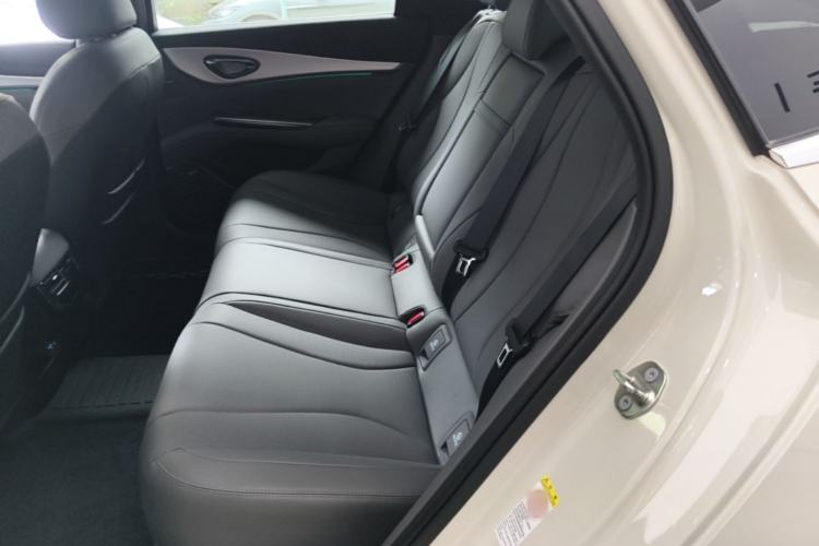Used BYD Seal 07 DM-i 2025 DM-i 1.5L 125km Prestige Model Left Rear Seat