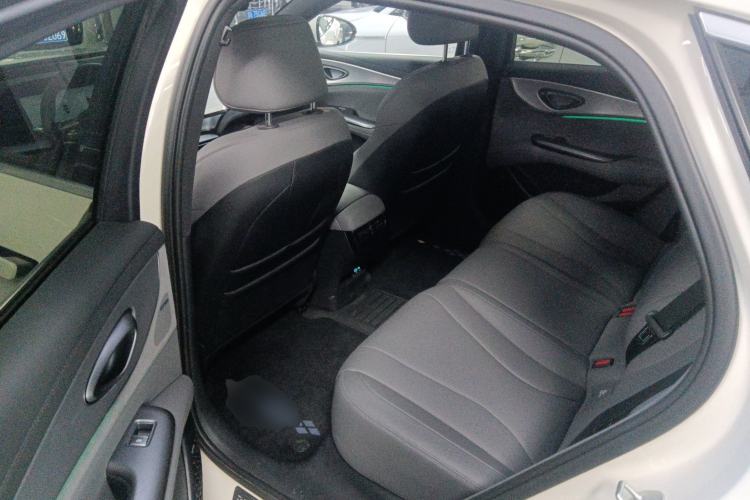 Used BYD Seal 07 DM-i 2025 Intelligent Driving Version DM-i 1.5L 125 km Prestige Edition Left Rear Seat