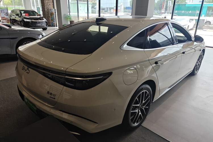 Used BYD Seal 07 DM-i 2025 Intelligent Driving Version DM-i 1.5L 125 km Prestige Edition Rear Right 45 Deg