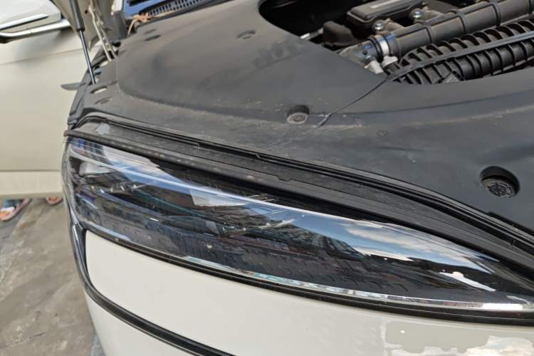 Used BYD Seal 07 DM-i 2025 DM-i 1.5L 125km Luxury Model Right Front Headlight