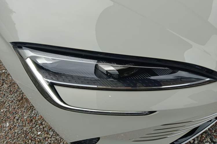Used BYD Seal 07 DM-i 2025 DM-i 1.5L 125km Elite Model Right Front Headlight