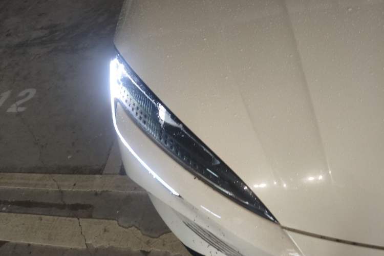 Used BYD Seal 07 DM-i 2025 Intelligent Driving Version DM-i 1.5L 125 km Prestige Edition Right Front Headlight