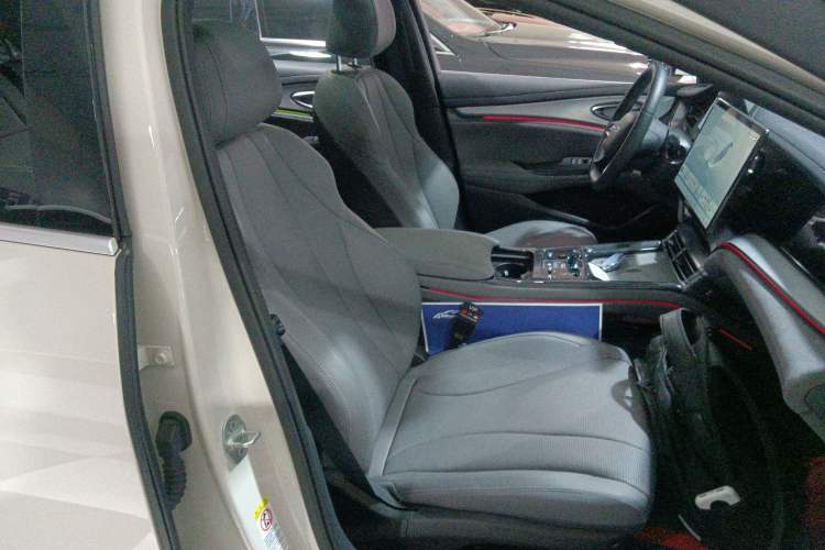 Used BYD Seal 07 DM-i 2025 Intelligent Driving Version DM-i 1.5L 125 km Prestige Edition Right Front Seat