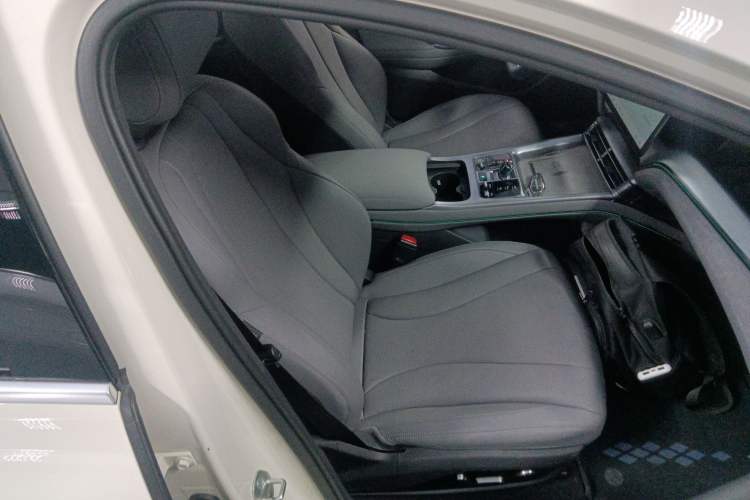 Used BYD Seal 07 DM-i 2025 Intelligent Driving Version DM-i 1.5L 125 km Prestige Edition Right Front Seat