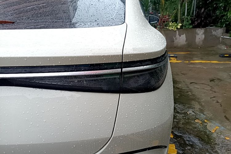 Used BYD Seal 07 DM-i 2025 Intelligent Driving Version DM-i 1.5L 125km Elite Edition Right Rear Taillight