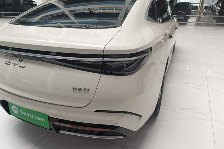 Used BYD Seal 07 DM-i 2025 DM-i 1.5L 70km Elite Model Right Rear Taillight