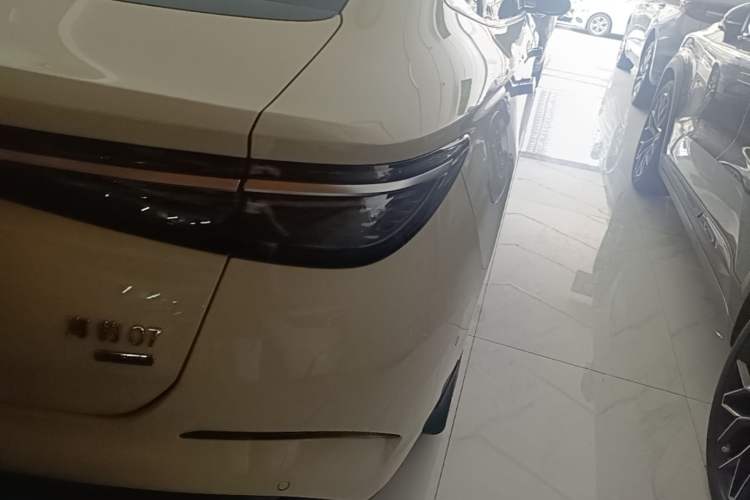 Used BYD Seal 07 DM-i 2025 Intelligent Driving Version DM-i 1.5L 125 km Luxury Edition Right Rear Taillight