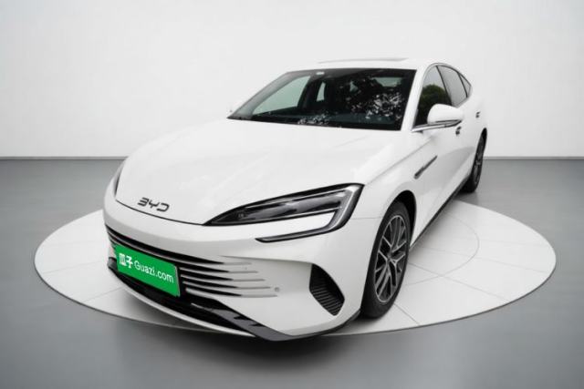 Ojetý BYD Seal 07 DM-i 2025 DM-i 1.5L 125km Luxury Model