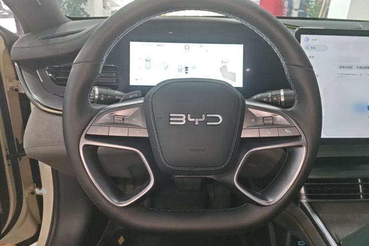 Used BYD Seal 07 DM-i 2025 Intelligent Driving Version DM-i 1.5L 125 km Prestige Edition Steering Wheel