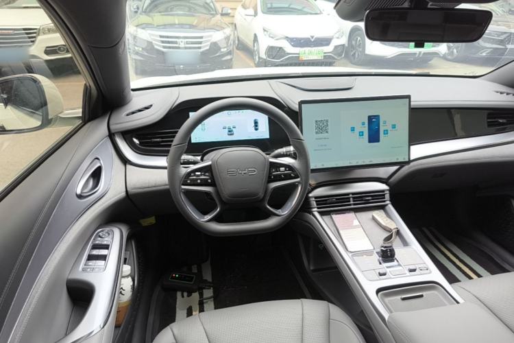 Used BYD Seal 07 DM-i 2025 DM-i 1.5L 125km Luxury Model Steering Wheel