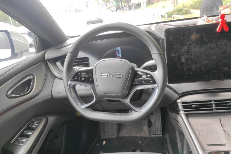 Used BYD Seal 07 DM-i 2025 DM-i 1.5L 125km Luxury Model Steering Wheel