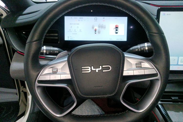 Used BYD Seal 07 DM-i 2025 Intelligent Driving Version DM-i 1.5L 125 km Prestige Edition Steering Wheel