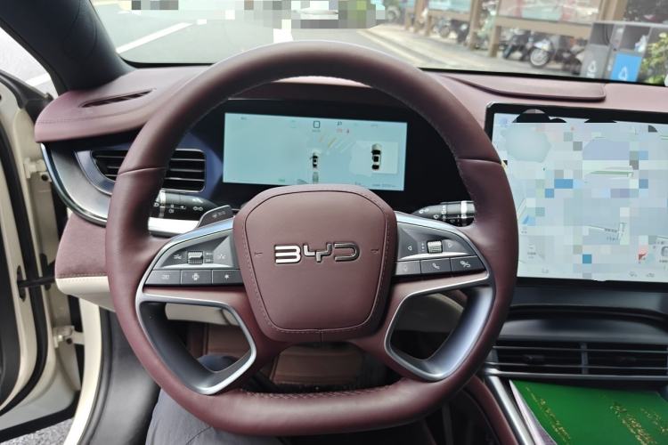 Used BYD Seal 07 DM-i 2025 Intelligent Driving Version DM-i 1.5L 125 km Luxury Edition Steering Wheel