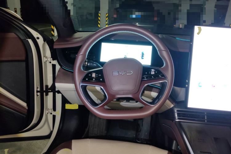 Used BYD Seal 07 DM-i 2025 DM-i 1.5L 125km Luxury Model Steering Wheel