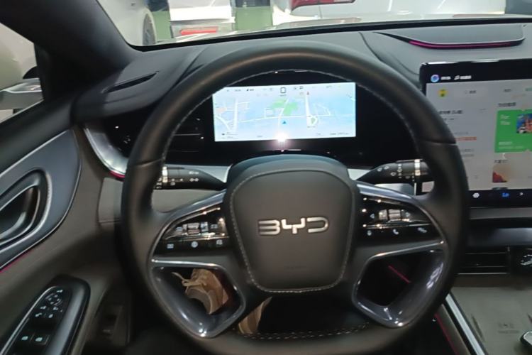 Used BYD Seal 07 DM-i 2025 DM-i 1.5L 125km Luxury Model Steering Wheel