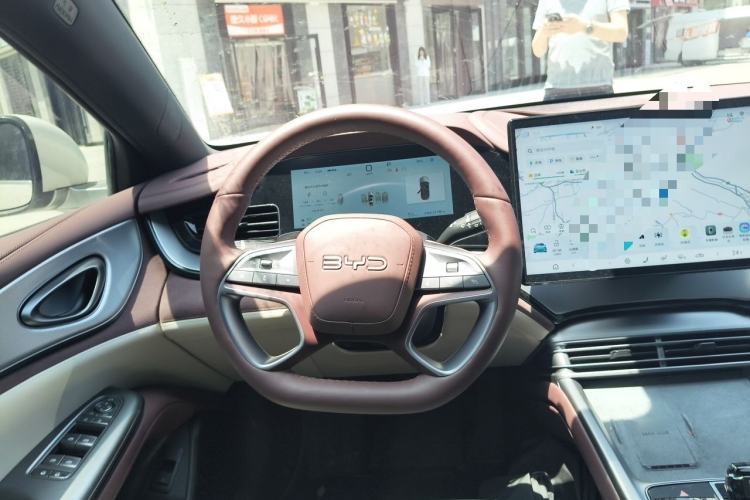 Used BYD Seal 07 DM-i 2025 Intelligent Driving Version DM-i 1.5L 125 km Luxury Edition Steering Wheel