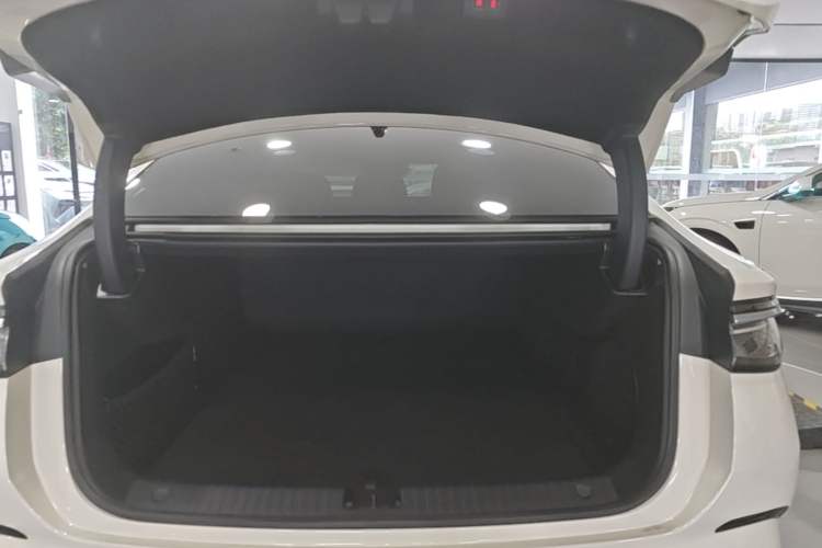 Used BYD Seal 07 DM-i 2025 Intelligent Driving Version DM-i 1.5L 125 km Prestige Edition Trunk