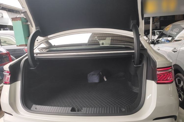 Used BYD Seal 07 DM-i 2025 DM-i 1.5L 125km Elite Model Trunk