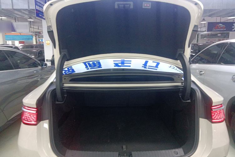Used BYD Seal 07 DM-i 2025 Intelligent Driving Version DM-i 1.5L 125 km Prestige Edition Trunk
