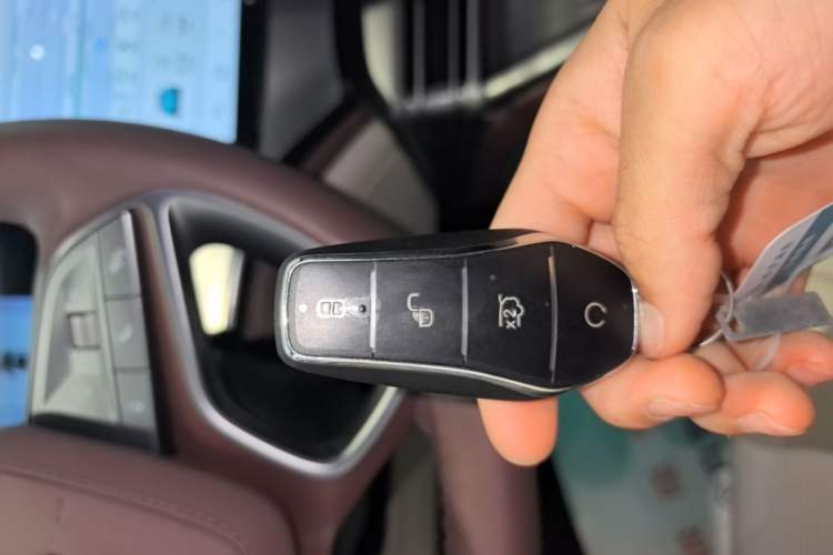 Used BYD Seal 07 DM-i 2025 Intelligent Driving Version DM-i 1.5L 125 km Prestige Edition Vehicle Key