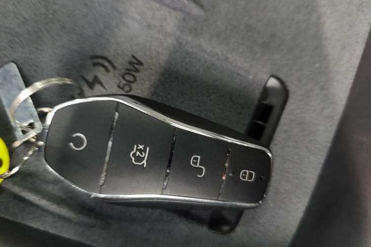Used BYD Seal 07 DM-i 2025 Intelligent Driving Version DM-i 1.5L 125 km Prestige Edition Vehicle Key