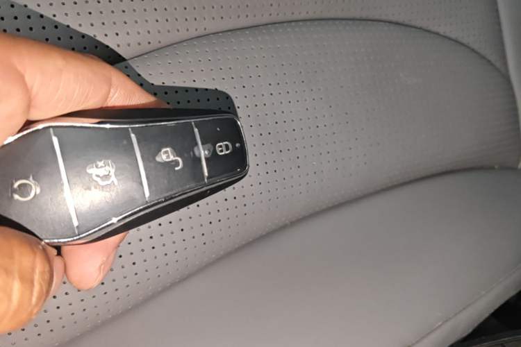 Used BYD Seal 07 DM-i 2025 DM-i 1.5L 125km Prestige Model Vehicle Key