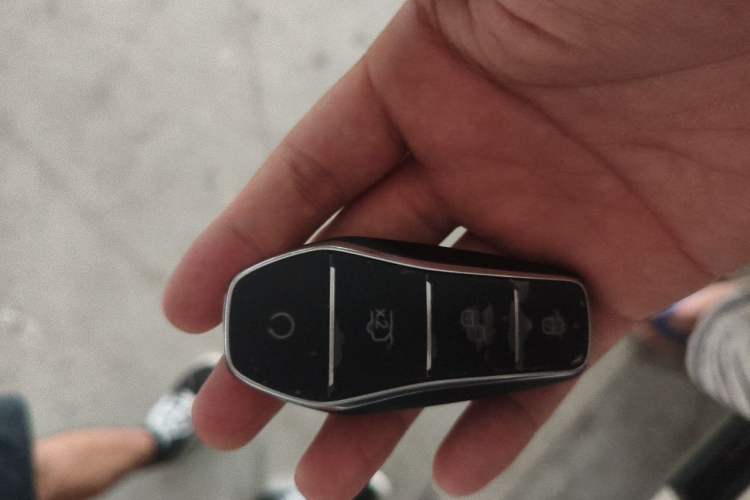 Used BYD Seal 07 DM-i 2025 Intelligent Driving Version DM-i 1.5L 125 km Prestige Edition Vehicle Key