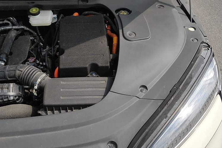 Used BYD Seal 07 DM-i 2025 DM-i 1.5L 125km Luxury Model Engine Bay Left