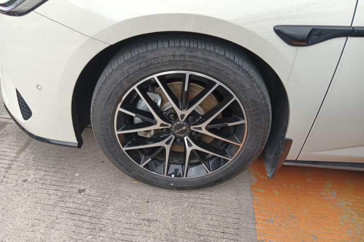 Used BYD Seal 07 DM-i 2025 Intelligent Driving Version DM-i 1.5L 125 km Prestige Edition Exterior 4