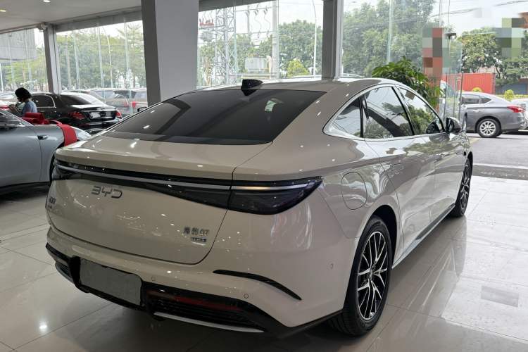 Used BYD Seal 07 DM-i 2025 Intelligent Driving Version DM-i 1.5L 125 km Prestige Edition Exterior 6