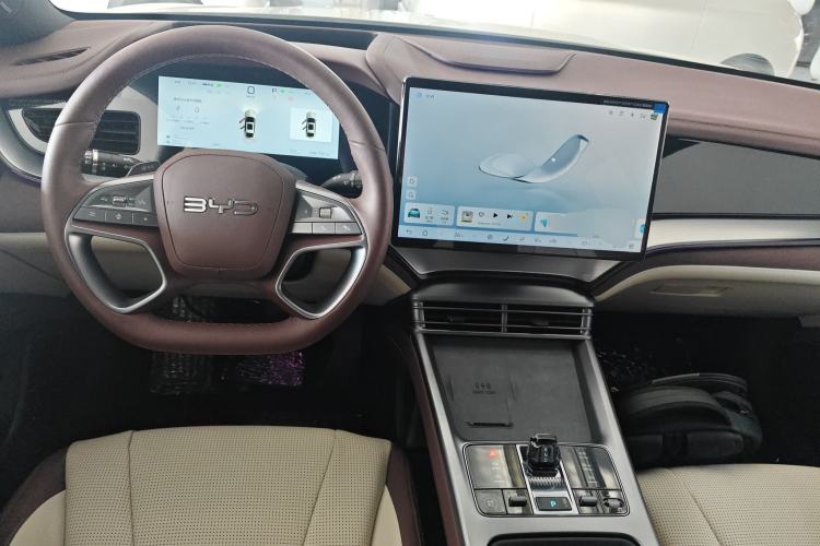 Used BYD Seal 07 DM-i 2025 Intelligent Driving Version DM-i 1.5L 125 km Prestige Edition Interior 2