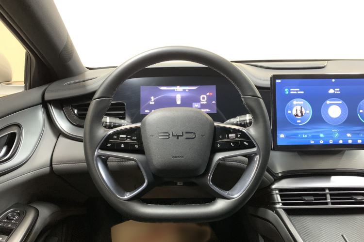Used BYD Seal 07 DM-i 2025 DM-i 1.5L 70km Elite Model Interior 7