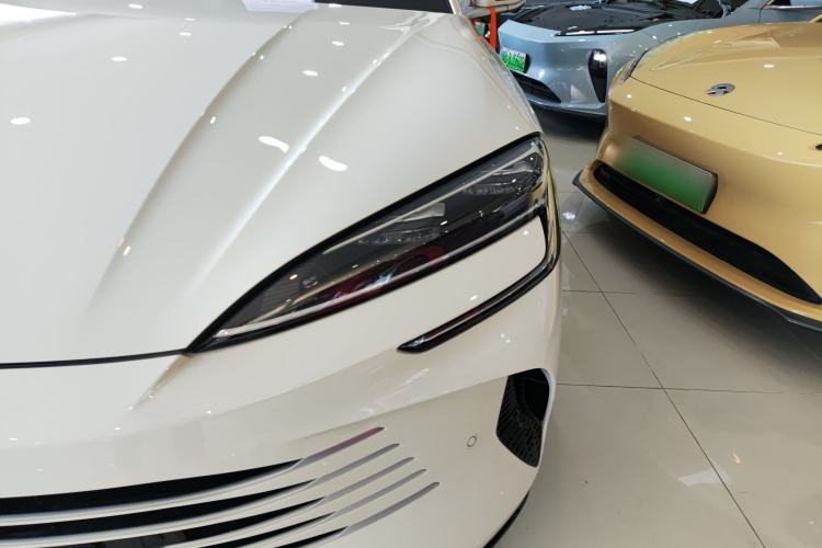 Used BYD Seal 07 DM-i 2025 Intelligent Driving Version DM-i 1.5L 125 km Prestige Edition Left Front Headlight