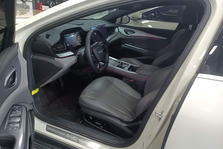 Used BYD Seal 07 DM-i 2025 DM-i 1.5L 125km Luxury Model Left Front Seat