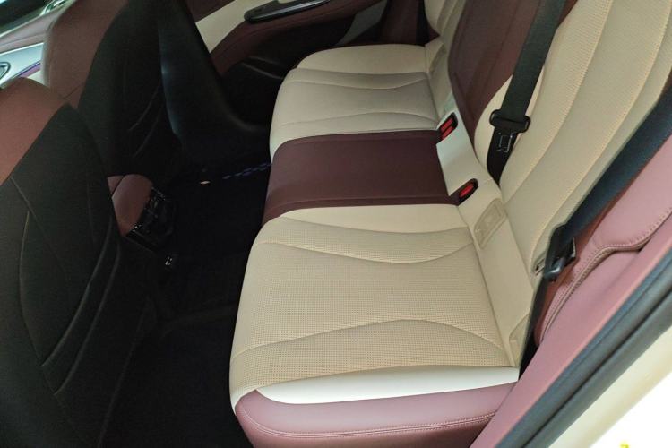 Used BYD Seal 07 DM-i 2025 DM-i 1.5L 125km Luxury Model Left Rear Seat