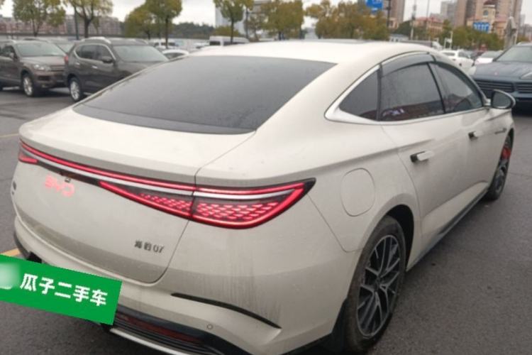 Used BYD Seal 07 DM-i 2025 DM-i 1.5L 125km Luxury Model Rear Right 45 Deg