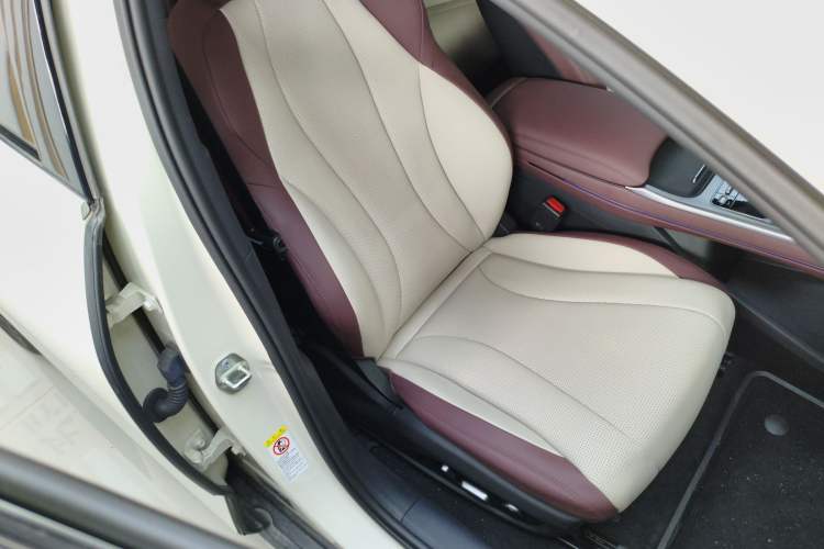 Used BYD Seal 07 DM-i 2025 Intelligent Driving Version DM-i 1.5L 125 km Prestige Edition Right Front Seat