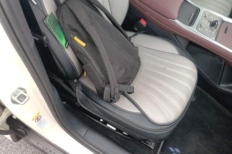 Used BYD Seal 07 DM-i 2025 DM-i 1.5L 125km Luxury Model Right Front Seat