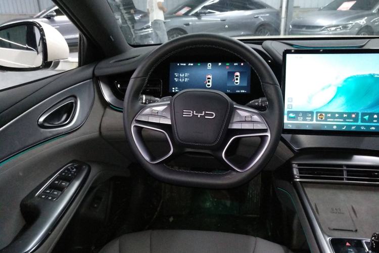 Used BYD Seal 07 DM-i 2025 Intelligent Driving Version DM-i 1.5L 125 km Prestige Edition Steering Wheel
