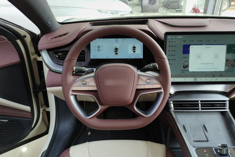Used BYD Seal 07 DM-i 2025 Intelligent Driving Version DM-i 1.5L 125 km Prestige Edition Steering Wheel