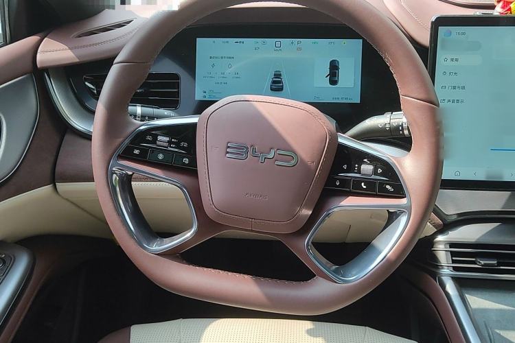 Used BYD Seal 07 DM-i 2025 DM-i 1.5L 125km Luxury Model Steering Wheel