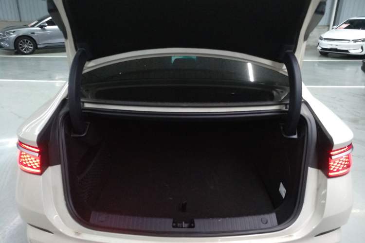 Used BYD Seal 07 DM-i 2025 Intelligent Driving Version DM-i 1.5L 125 km Prestige Edition Trunk