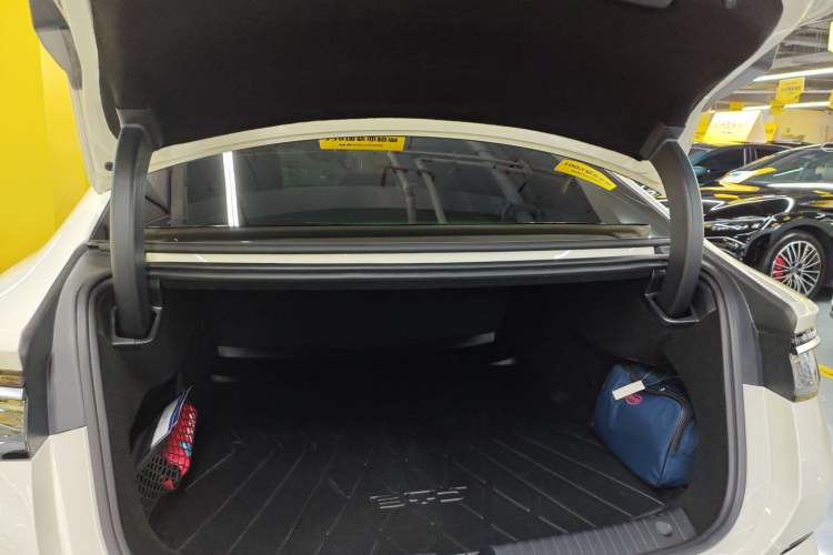 Used BYD Seal 07 DM-i 2025 DM-i 1.5L 125km Luxury Model Trunk