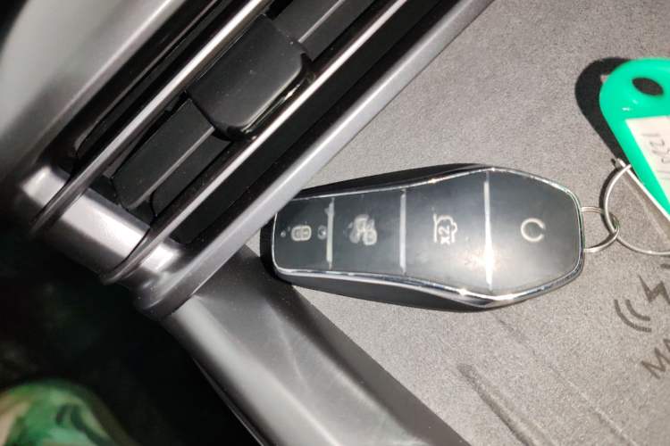 Used BYD Seal 07 DM-i 2025 Intelligent Driving Version DM-i 1.5L 125 km Prestige Edition Vehicle Key