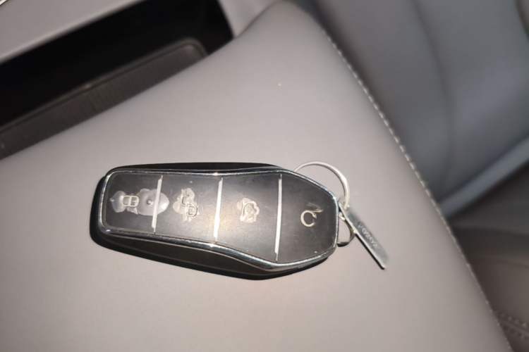 Used BYD Seal 07 DM-i 2026 DM-i 1.5T 230km Prestige Edition Vehicle Key