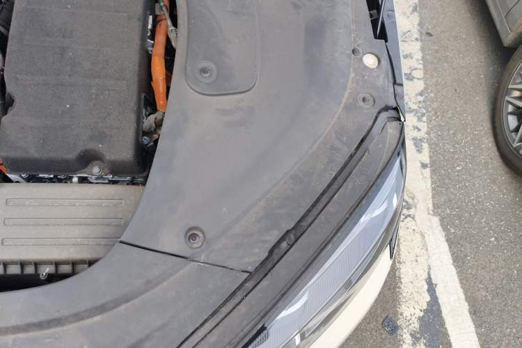 Used BYD Seal 07 DM-i 2026 DM-i 1.5T 230km Flagship Edition Engine Bay Left