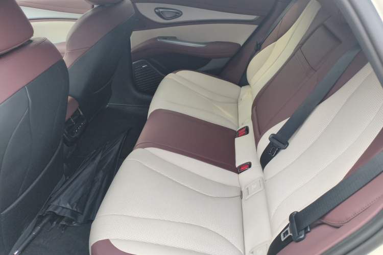 Used BYD Seal 07 DM-i 2026 DM-i 1.5T 230km Flagship Edition Left Rear Seat