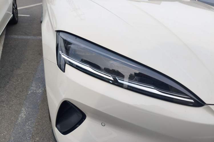 Used BYD Seal 07 DM-i 2026 DM-i 1.5T 230km Flagship Edition Right Front Headlight