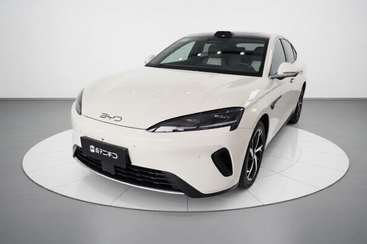 BYD Seal 07 DM-i 2026 DM-i 1.5T 230km Flagship Edition
