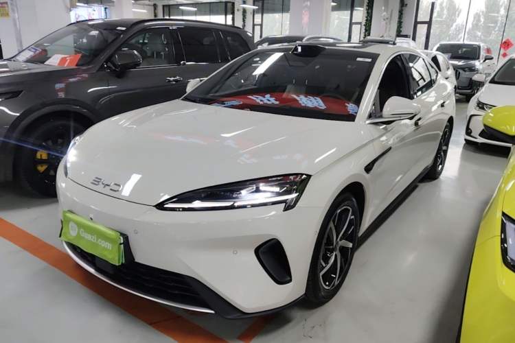 BYD Seal 07 DM-i 2026 DM-i 1.5T 230km Flagship Edition